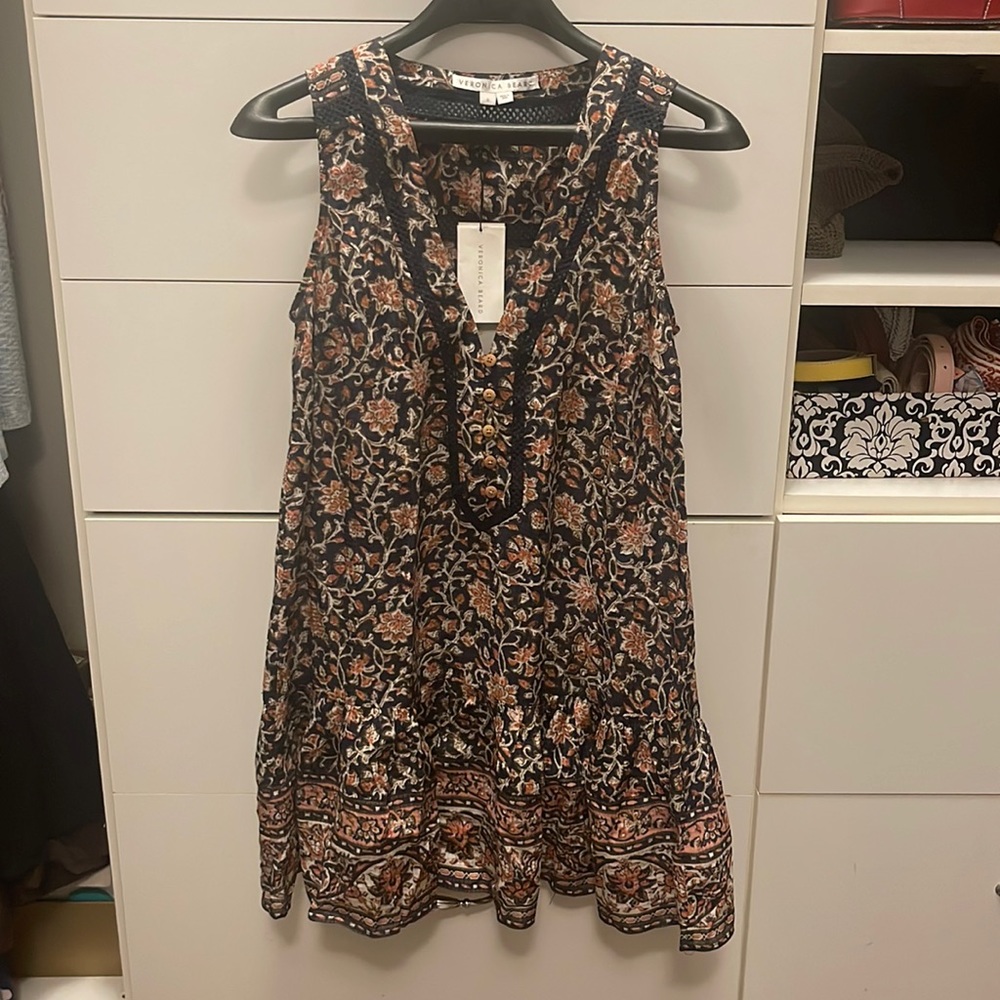 New Veronica Beard adorable, flory, sundress/cover up